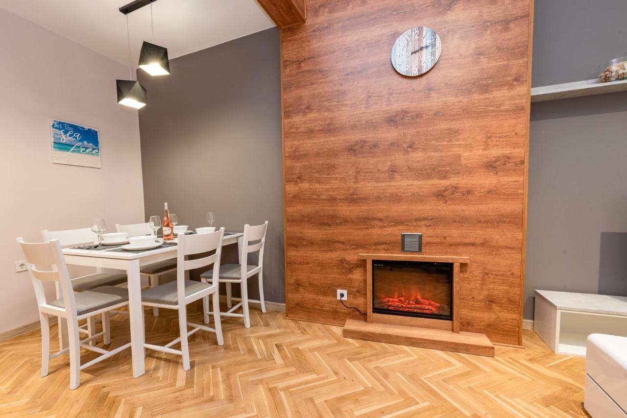 Downtown Apartment 布尔加斯 外观 照片